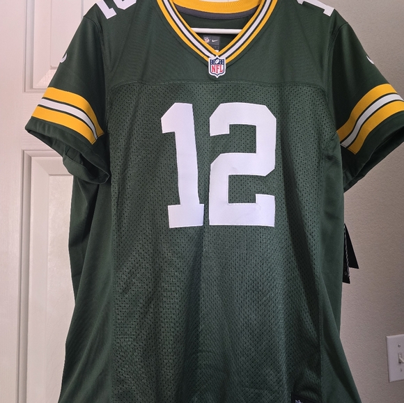 Nfl Aaron Rodgers shirt.  2xl women's. NEW - Picture 2 of 5